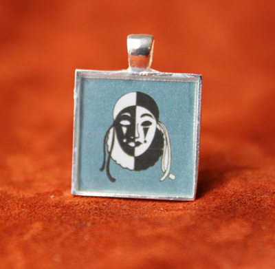 mime face keychain pendant
